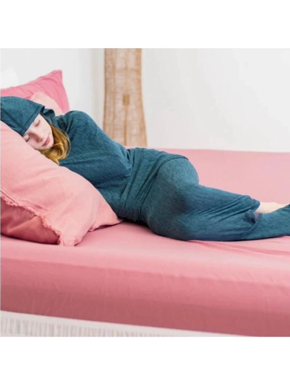 Hug Sleep Tween Size Hooded Sleep Pod Turquoise Teal Blue Green